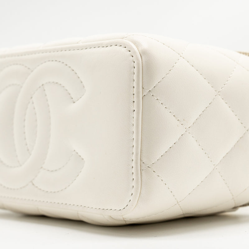 Chanel Pearl Crush Long Vanity Case Lambskin White GHW (Microchip)