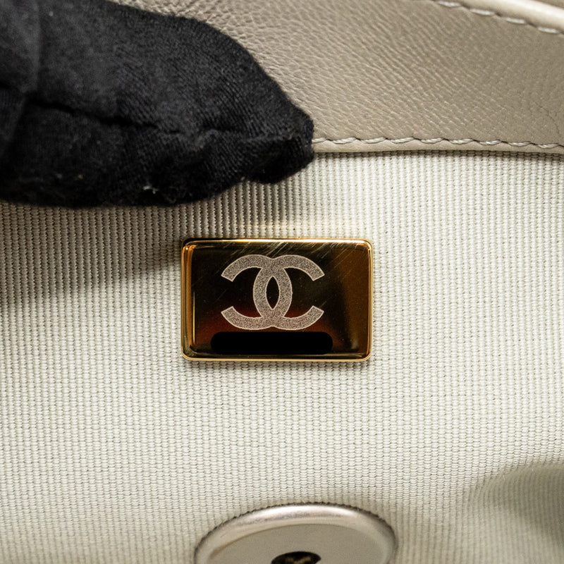 Chanel Small 19 Bag Lambskin Light Grey Multicoloured Hardware (microchip)