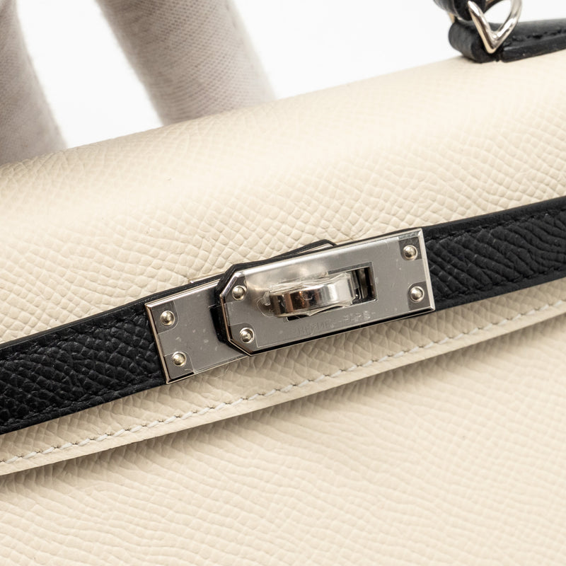 Hermes mini kelly II epsom Craie / Black SHW stamp W