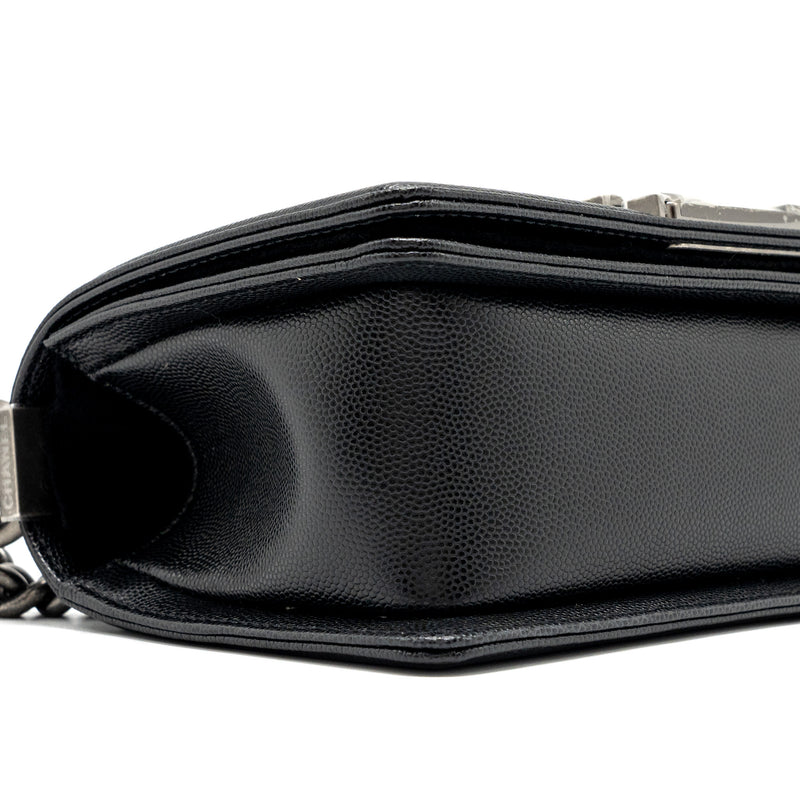 Chanel Small Boy Bag Caviar black Ruthenium Hardware (microchip)
