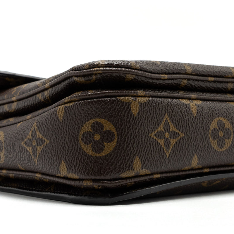 Louis Vuitton pochette Métis monogram canvas GHW