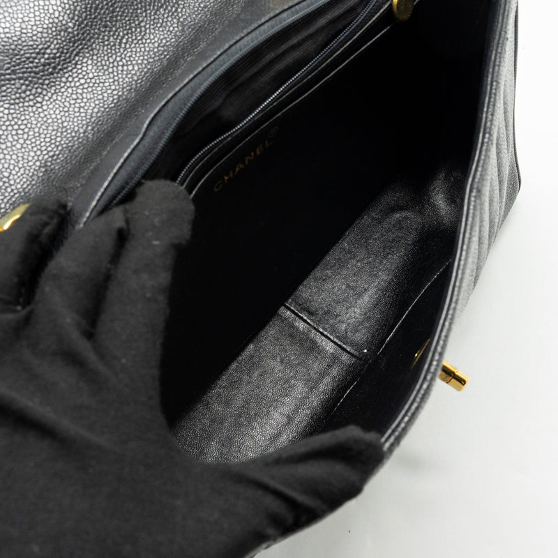 Chanel vintage quilted flap bag caviar black GHW