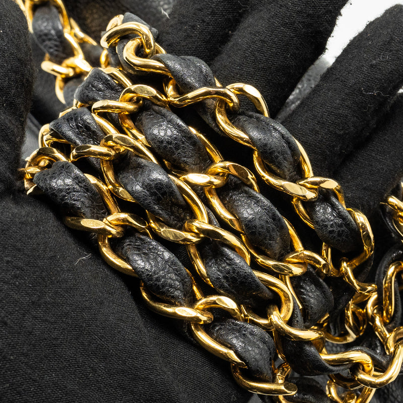 Chanel vintage quilted flap bag caviar black GHW