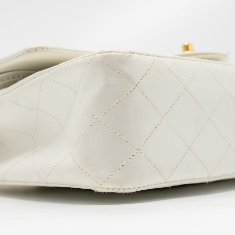 Chanel Vintage Medium Classic Double Flap Bag White Lambskin GHW
