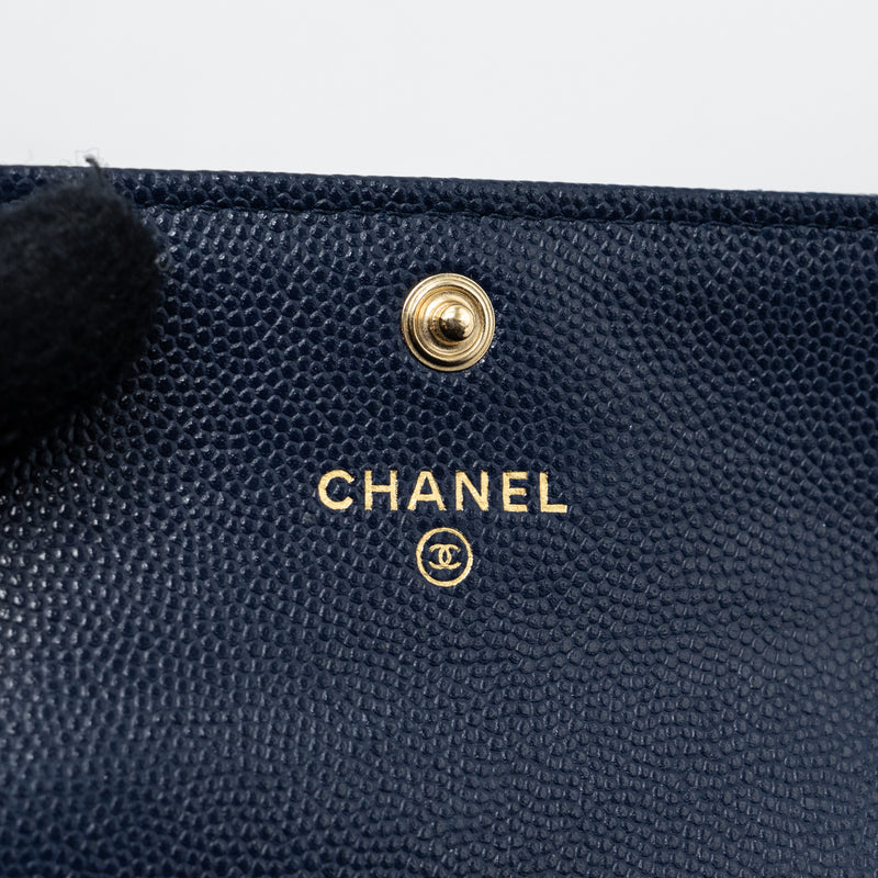 Chanel detailed giant logo Card holder caviar dark blue LGHW