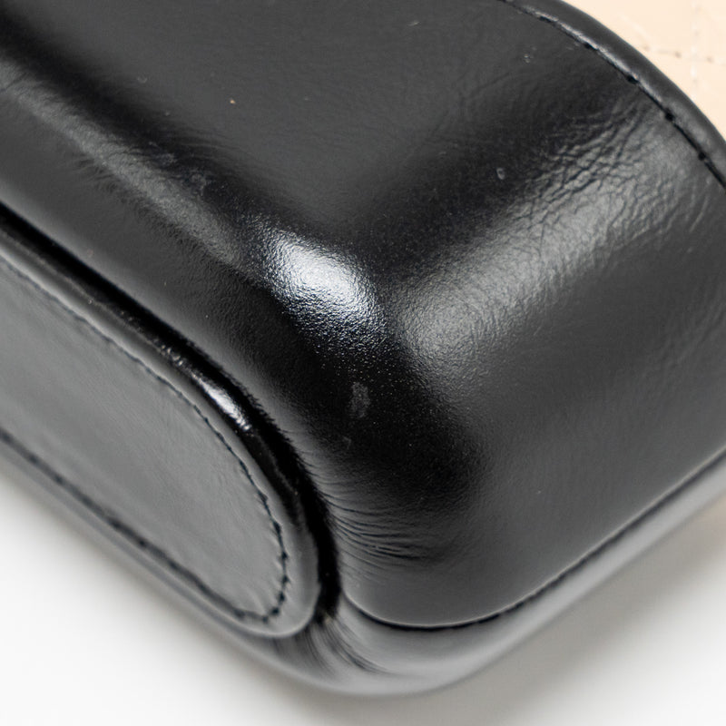 Chanel Gabrielle Double Zip Clutch on Chain Aged Calfskin Beige/Black Multicolour Hardware