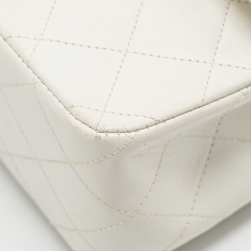 Chanel Vintage Medium Classic Double Flap Bag White Lambskin GHW