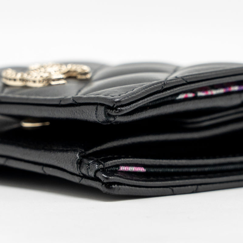 Chanel Detailed CC Logo Quilted Wallet Lambskin Black LGHW (Microchip)