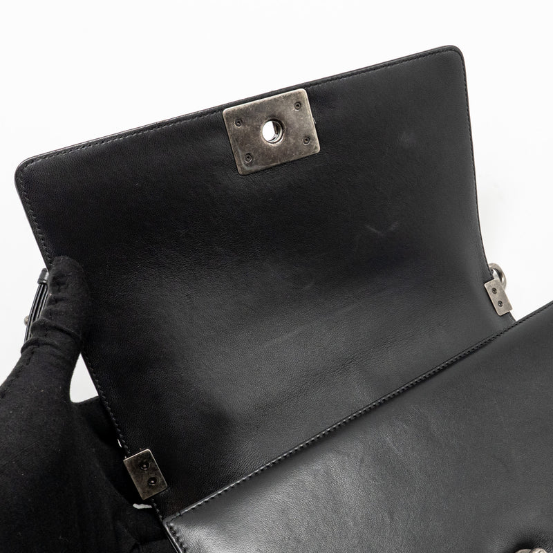 Chanel Medium Boy Bag Lambskin Black Ruthenium SHW