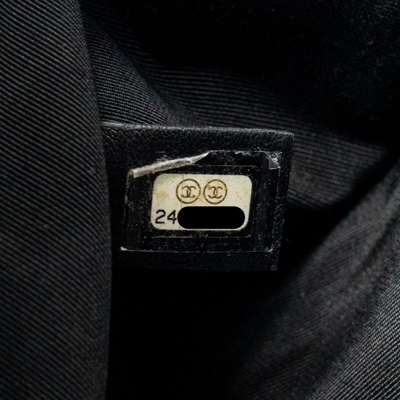 Chanel Medium Boy Bag Lambskin Black Ruthenium SHW