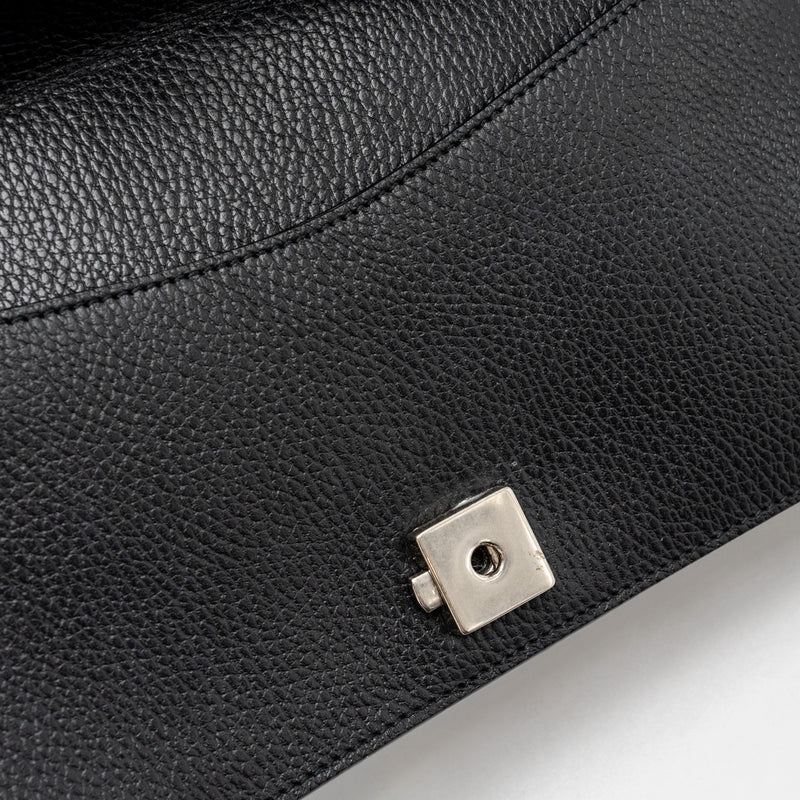 Gucci Dionysus Shoulder Bag Calfskin Black Ruthenium Hardware