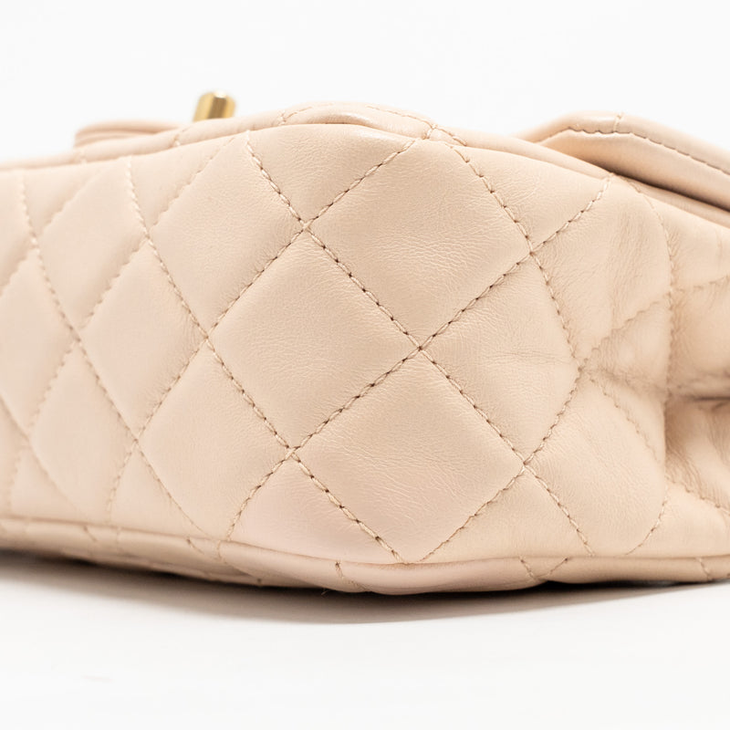 Chanel Pearl Crush Mini Rectangular flap bag Lambskin light pink GHW (microchip)