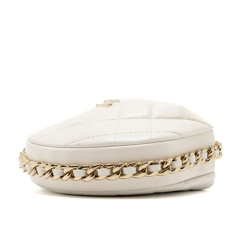 Chanel 23C round clutch lambskin white LGHW (microchip)