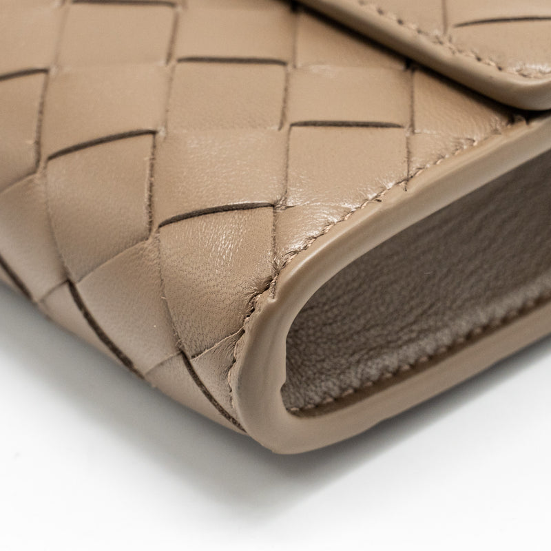 Bottega Veneta Andiamo Clutch Lambskin Pinecone GHW