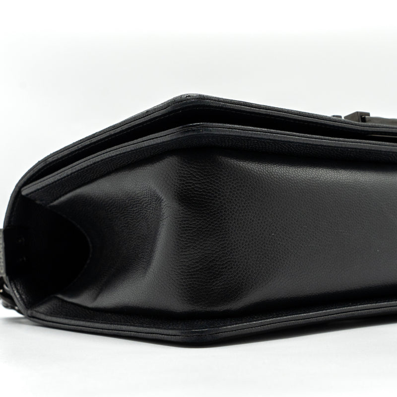 Chanel medium boy bag caviar so black black hardware