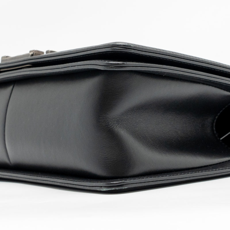 Chanel Medium Boy bag calfskin black ruthenium SHW