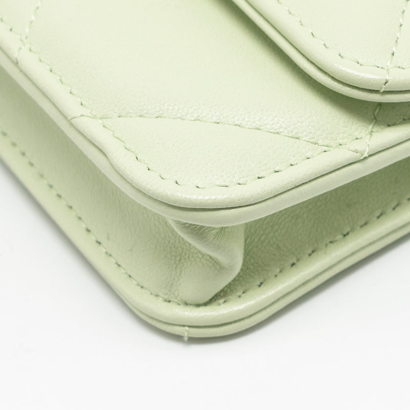Chanel 19 Mini Clutch with Chain Lambskin Light Green Multicolour hardware