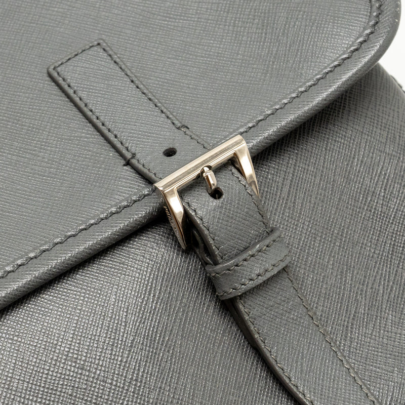 Prada flap messanger bag caviar grey SHW