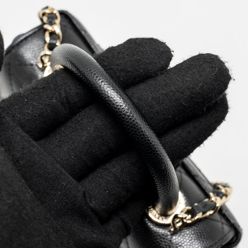 Chanel Coco Handle Clutch with Chain caviar Black LGHW (Microchip)