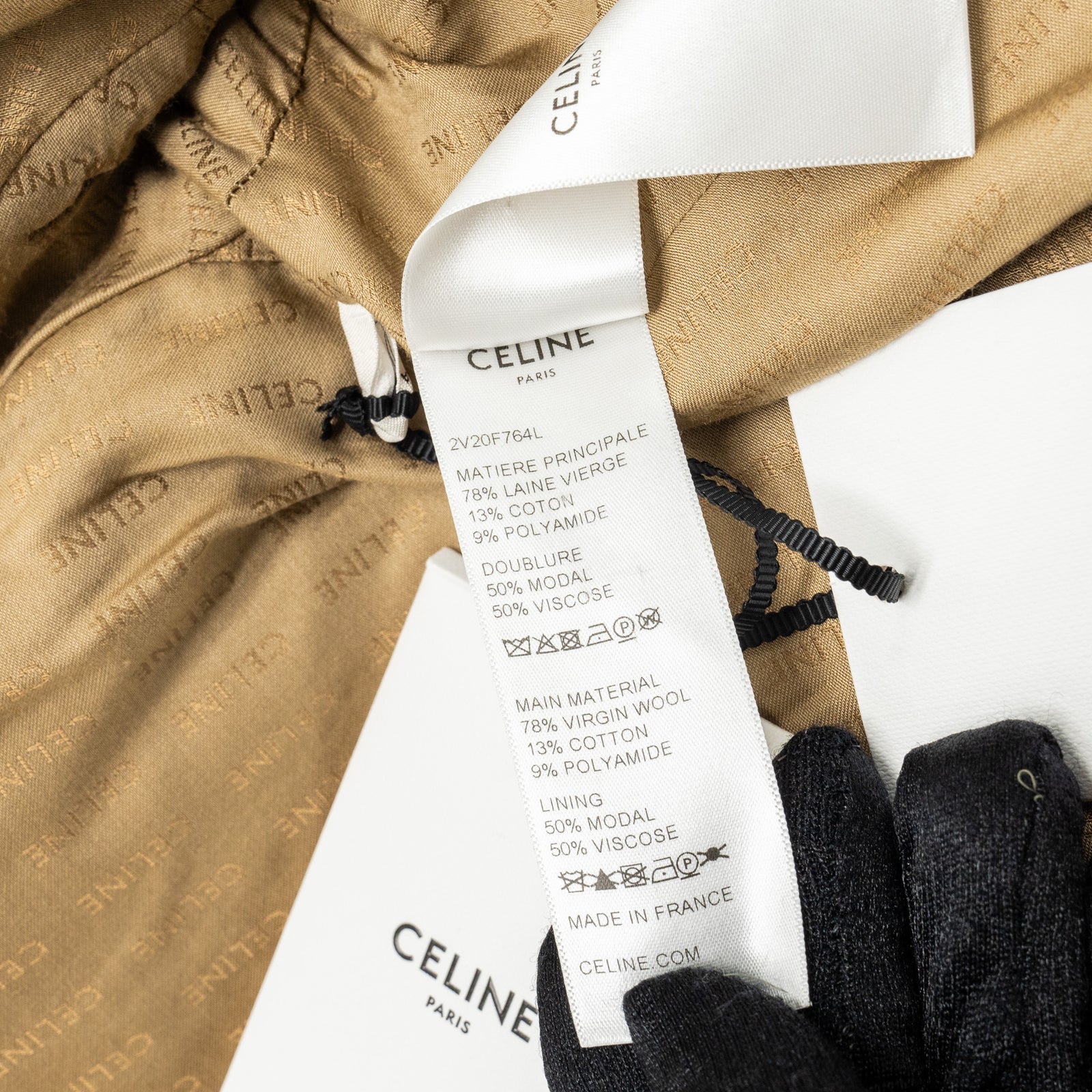 ユーロヴィンテージ Celine ジャケット Celine size 34 Chasseur Jacket in Braided Boucle Tweed Corde beige