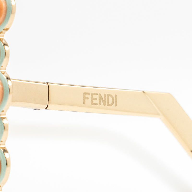 Fendi Sunglasses Multicolour (Sell in Set)