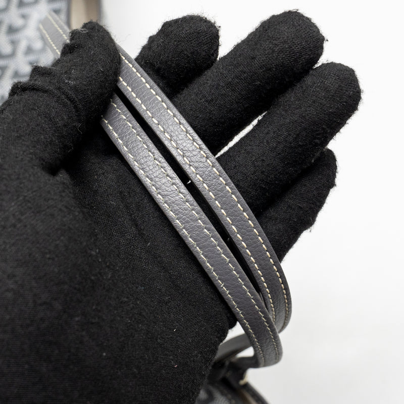 Goyard Saint Louis GM tote bag goyardine canvas / leather grey