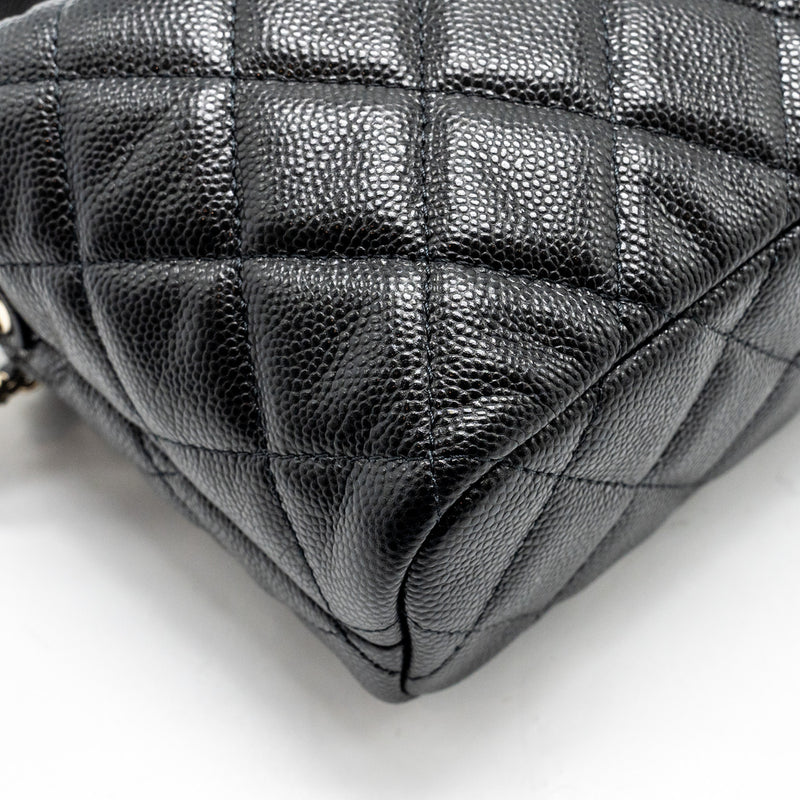 Chanel 25C Quilted Hobo Bag Caviar Black LGHW (Microchip)