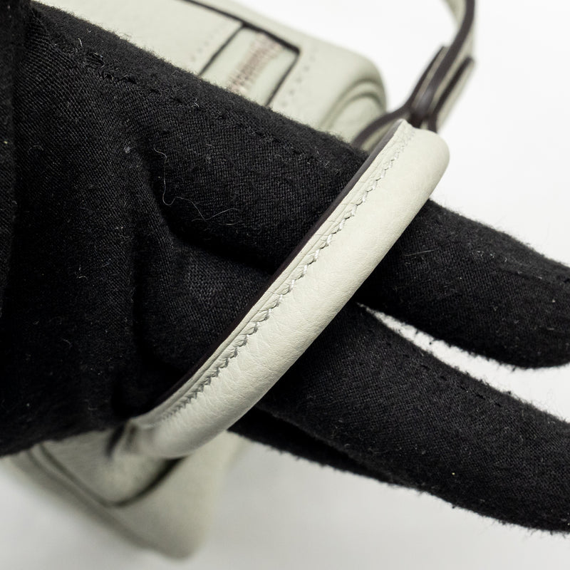 Hermes Mini Lindy Clemence Gris Neve SHW stamp B