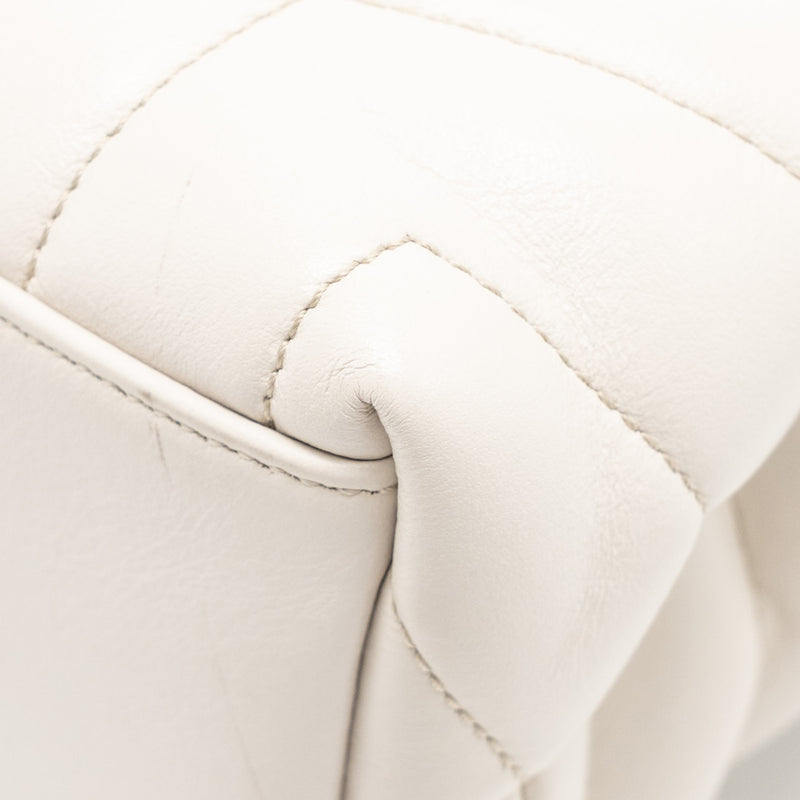 Saint Laurent/YSL Medium Lou Lou Bag Calfskin White SHW