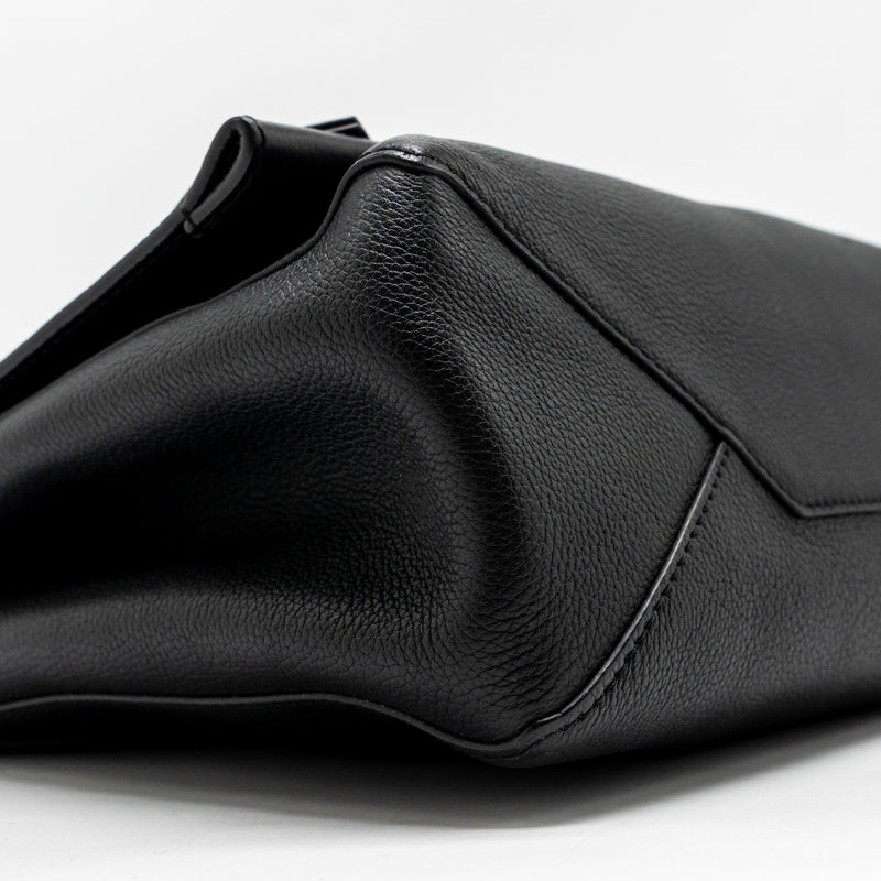 Louis Vuitton Lock Me Bag Calfskin Black SHW