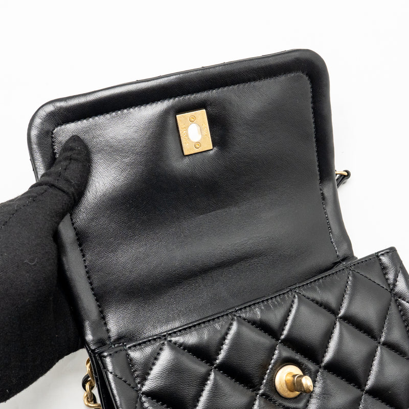 Chanel Quilted square flap bag lambskin black GHW