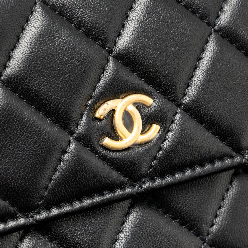 Chanel Pearl Crush Mini Flap Wallet with Chain Lambskin Black GHW (Microchip)