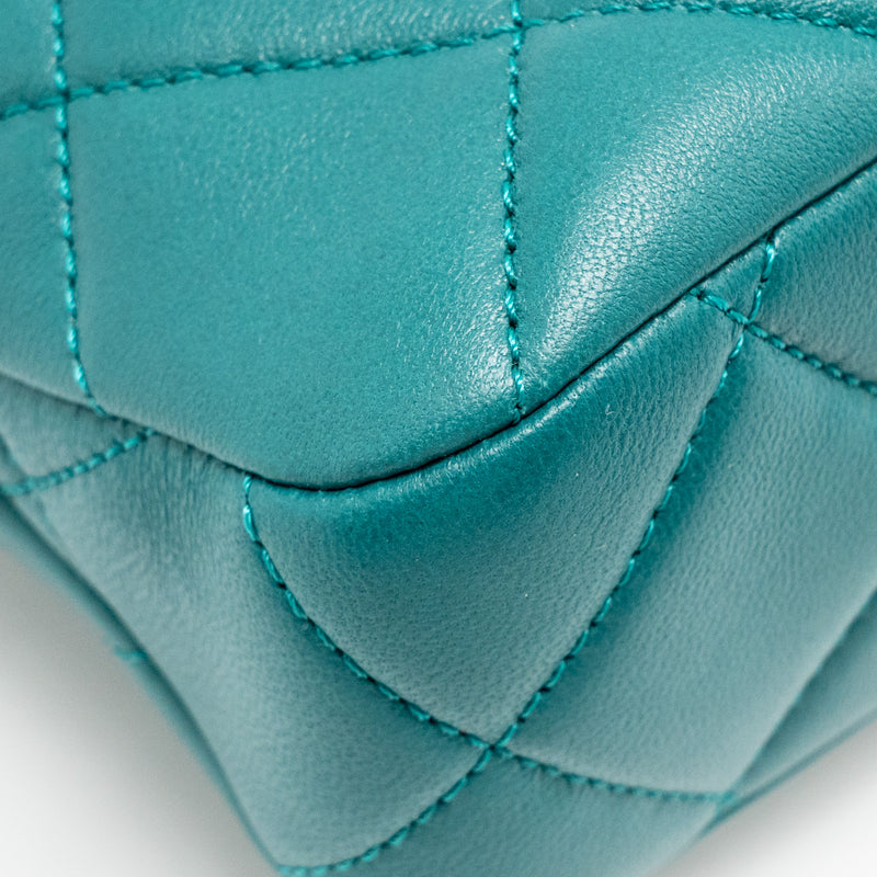 Chanel 23A Small CC Hobo Bag with Detailed Chain Lambskin Dark Green GHW (Microchip)