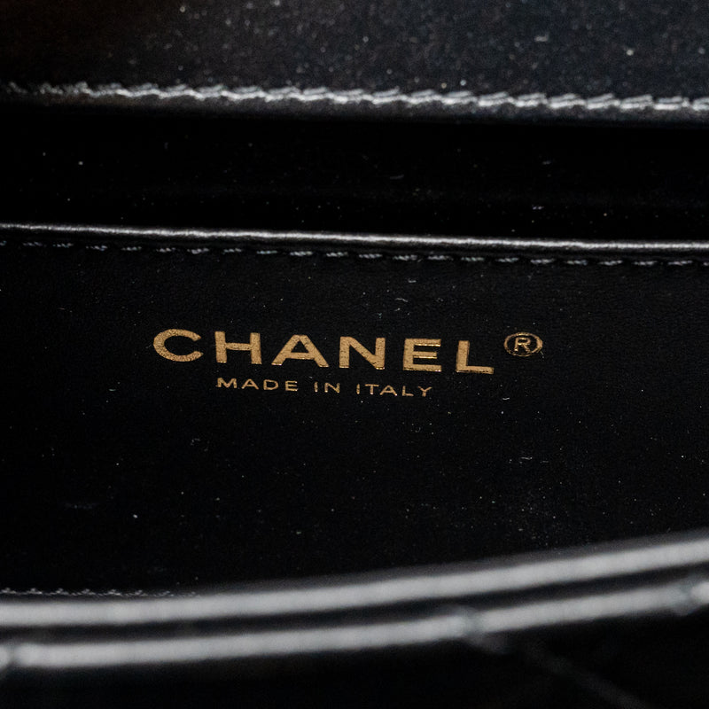 Chanel gold crush flap bag calfskin black GHW (microchip)