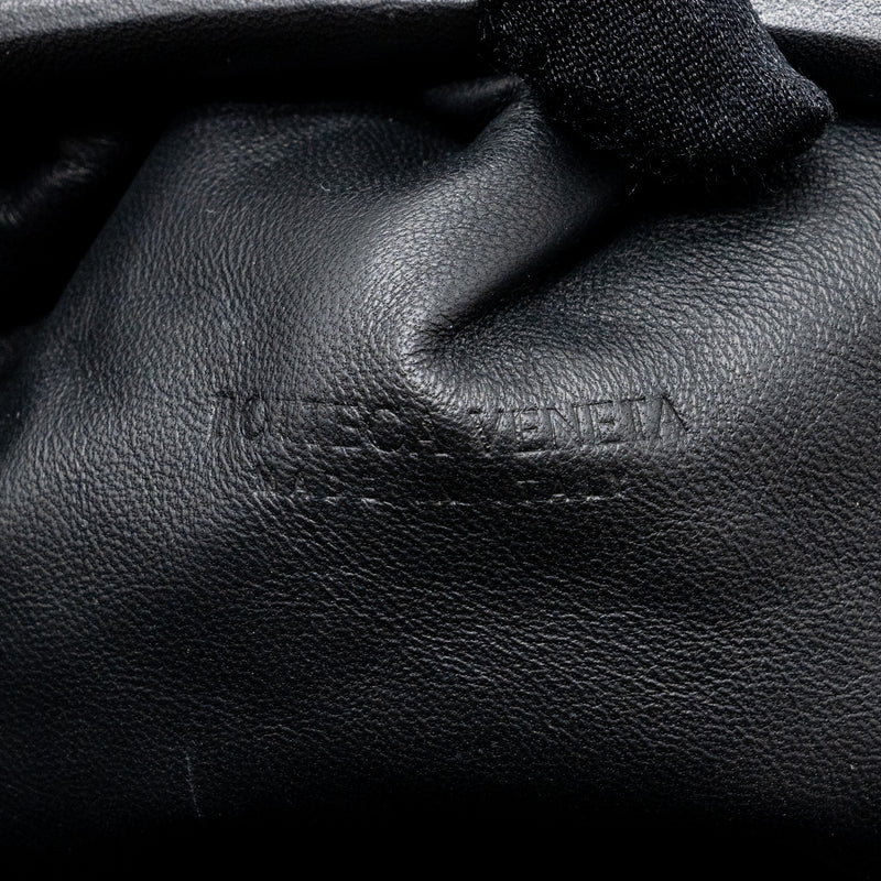 Bottega Veneta Pouch Intrecciato leather clutch lambskin black
