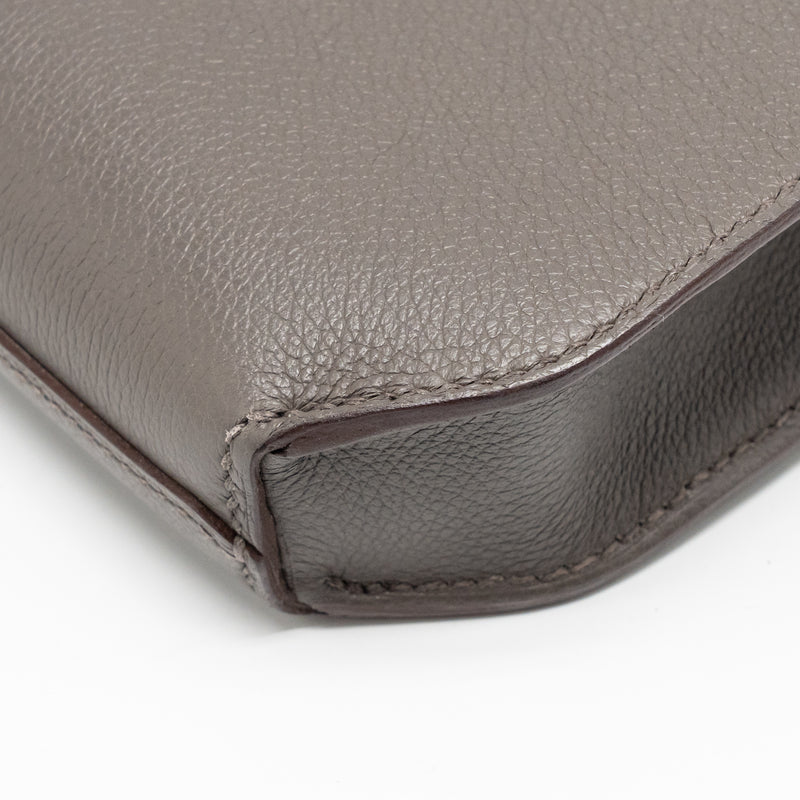 Hermes Pochette Kelly Depeches 25 Evercolor gris Etain SHW stamp Z