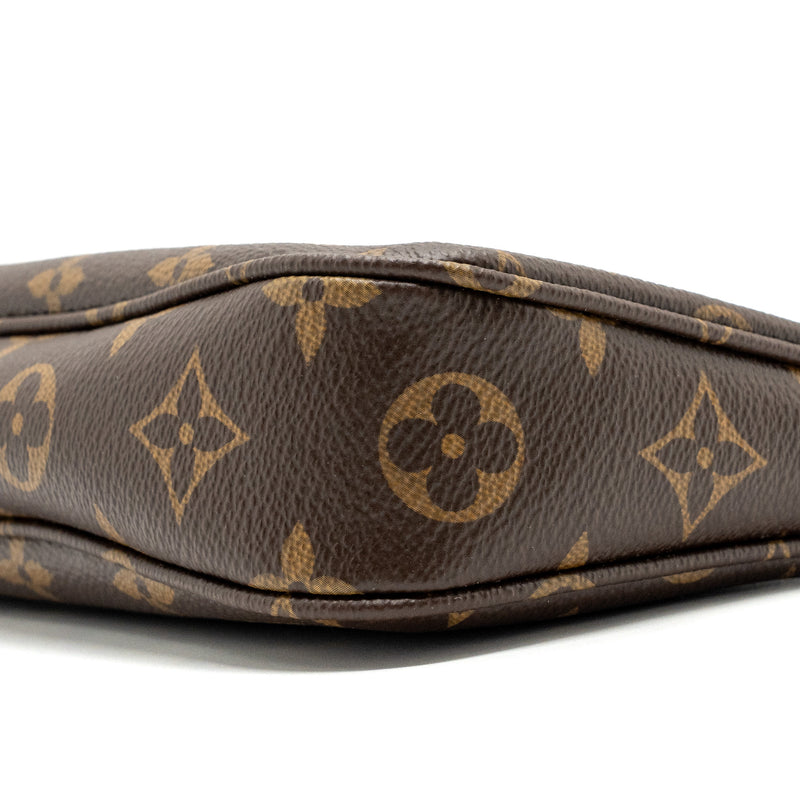 Louis Vuitton pochette accessories Monogram Canvas GHW