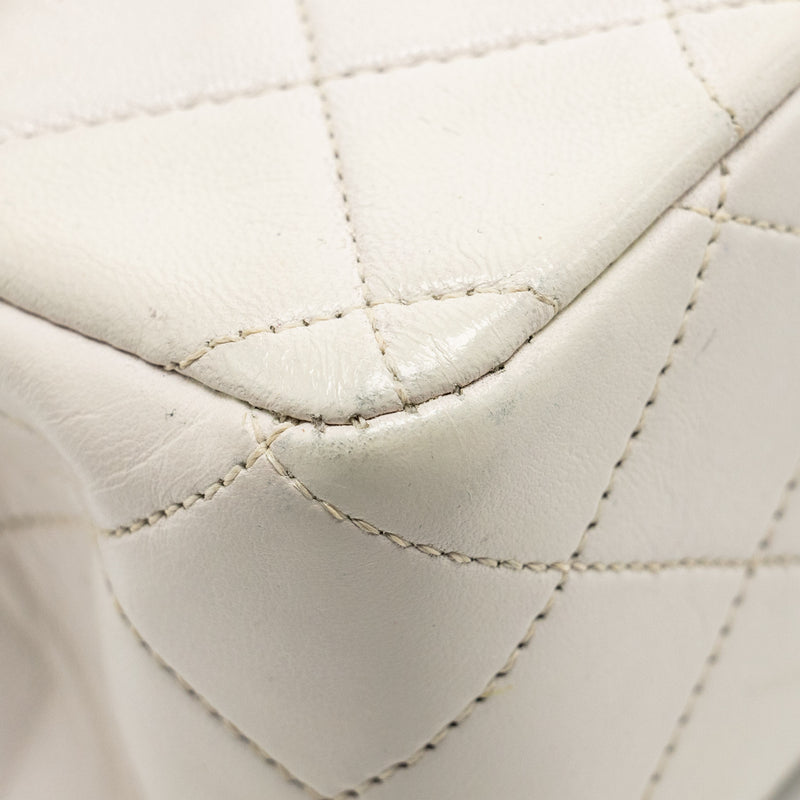Chanel vintage Medium Classic Double Flap Bag Lambskin White GHW