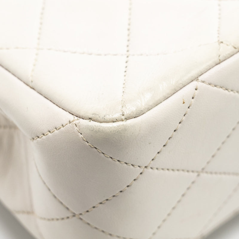 Chanel vintage Medium Classic Double Flap Bag Lambskin White GHW