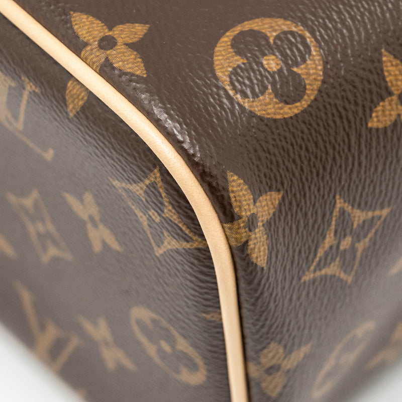 Louis Vuitton Nice Mini monogram canvas GHW