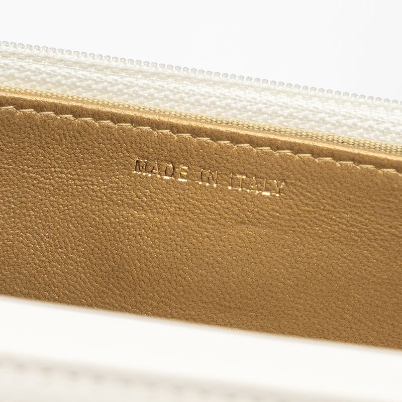 Chanel pearl crush wallet on chain lambskin White GHW (microchip)