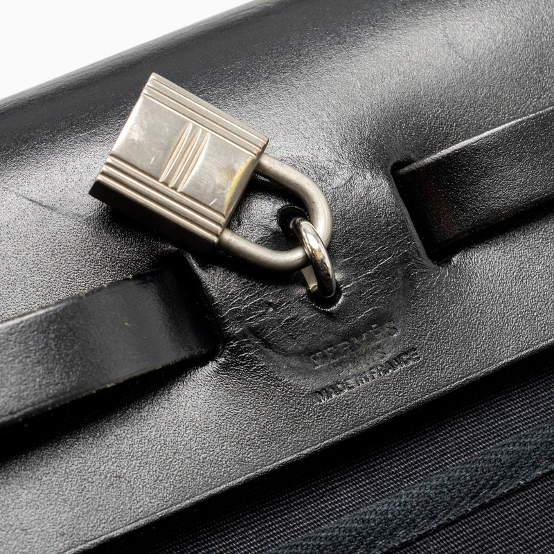 Hermes Herbag 31 Zip Bag Canvas/Hunter Leather Black SHW Stamp Square H