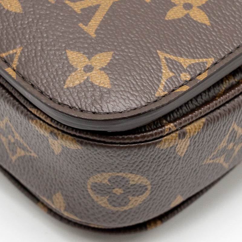 Louis Vuitton Pochette Métis Monogram Canvas GHW