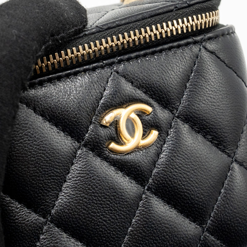 Chanel Pearl Crush Mini Vanity with Chain Lambskin Black GHW (Microchip)