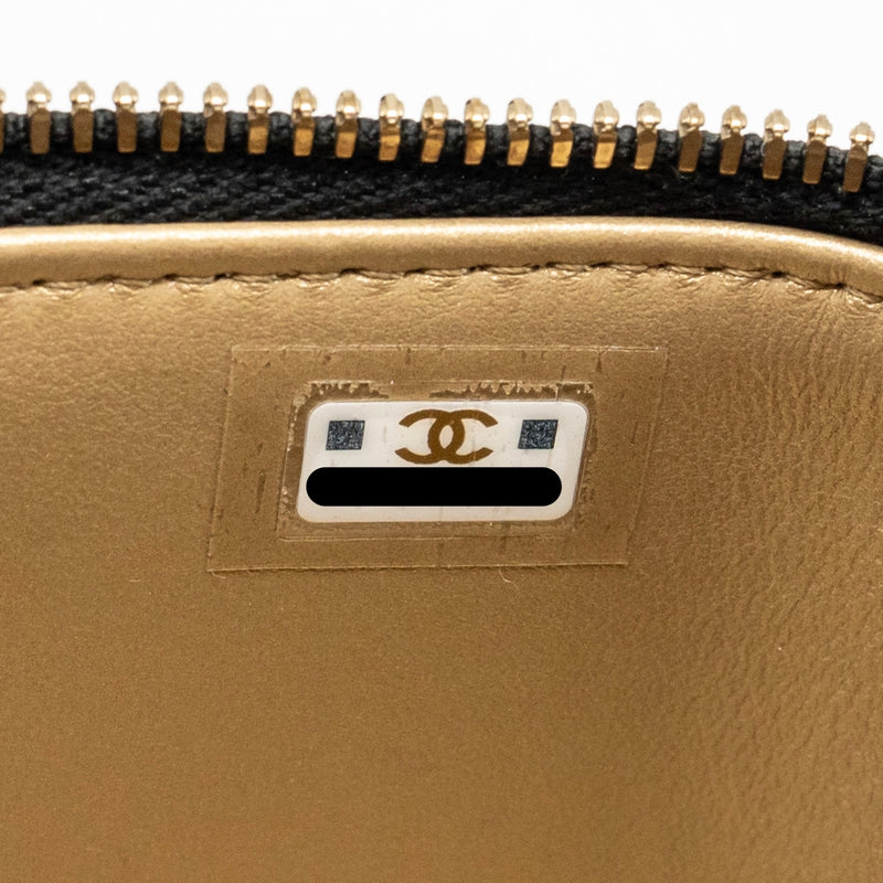 Chanel Pearl Crush Mini Vanity with Chain Lambskin Black GHW (Microchip)