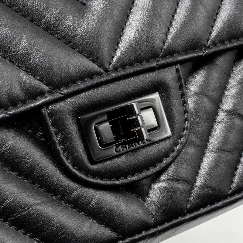 Chanel Mini 2.55 Reissue Flap Bag Chevron Aged Calfskin So Black
