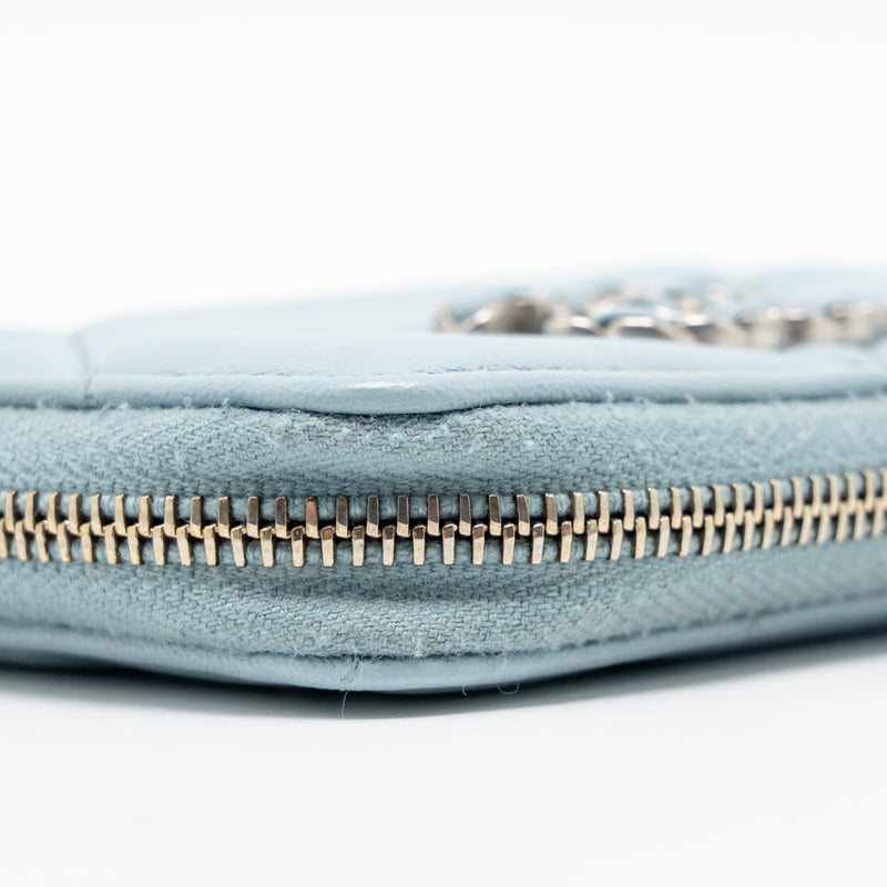 Chanel 19 zip coin purse lambskin light blue SHW (microchip)