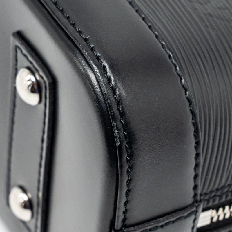 Louis Vuitton Alma BB EPI Leather Black SHW