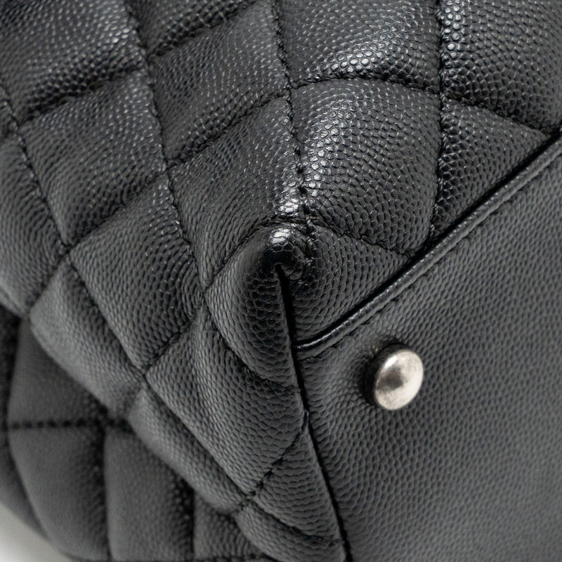 Chanel Large Coco Handle Flap Bag Lizard Embossed Handle Caviar Black