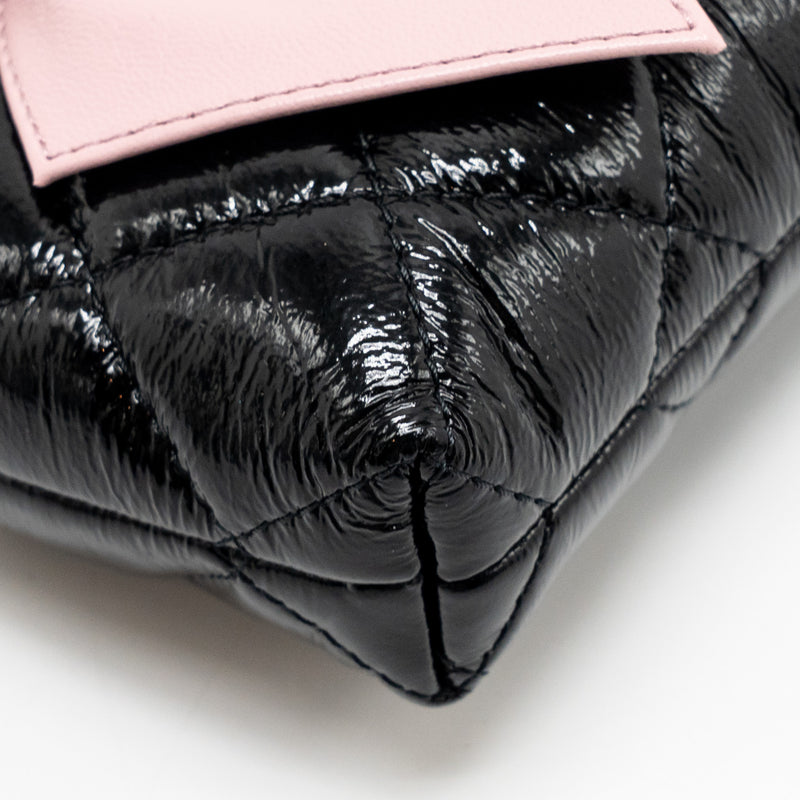 Chanel 24A bow knot clutch with chain patent crumpled lambskin / shiny lambskin black / pink GHW (microchip)